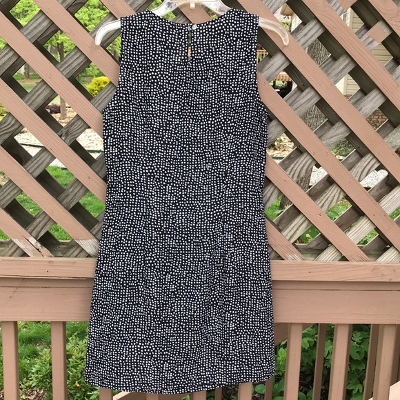 SMALL POLKA DOT DRESS 👗 - Picture 4 of 7